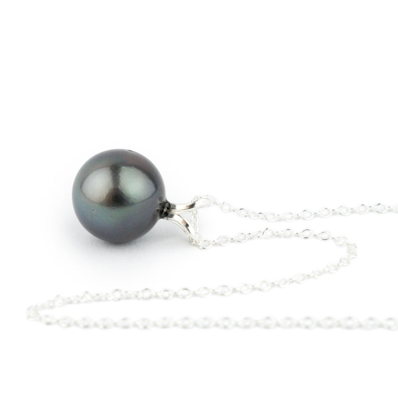 Deep Indigo 9mm Tahitian Pearl I'a Necklace on Sterling Silver