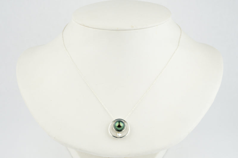 Atoll Moon Tahitian Pearl Necklace