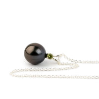 Pearl & Peridot Dusky Indigo Étoile Necklace on Sterling Silver