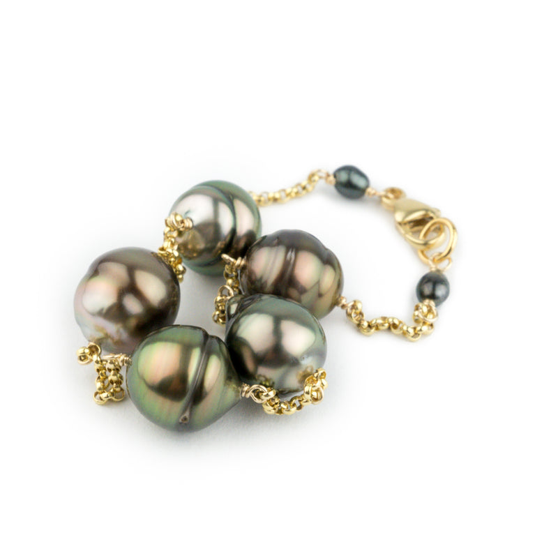 Aubergine Peacock Circled Tin-Cup Tahitian Pearl Bracelet on 14/20 Gold Filled