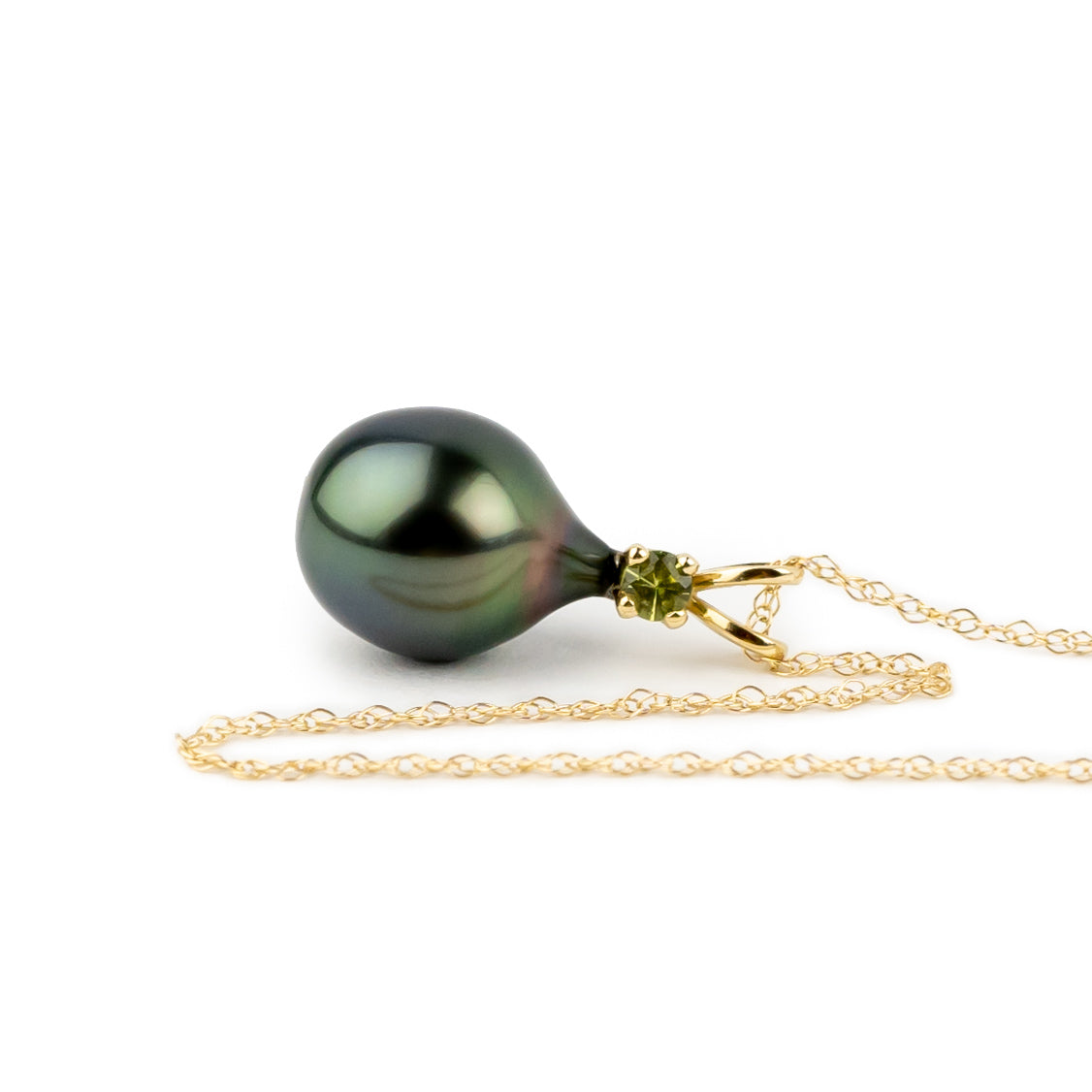 Tahitian Pearl & Peridot Forest Green Étoile Necklace on 10K Gold
