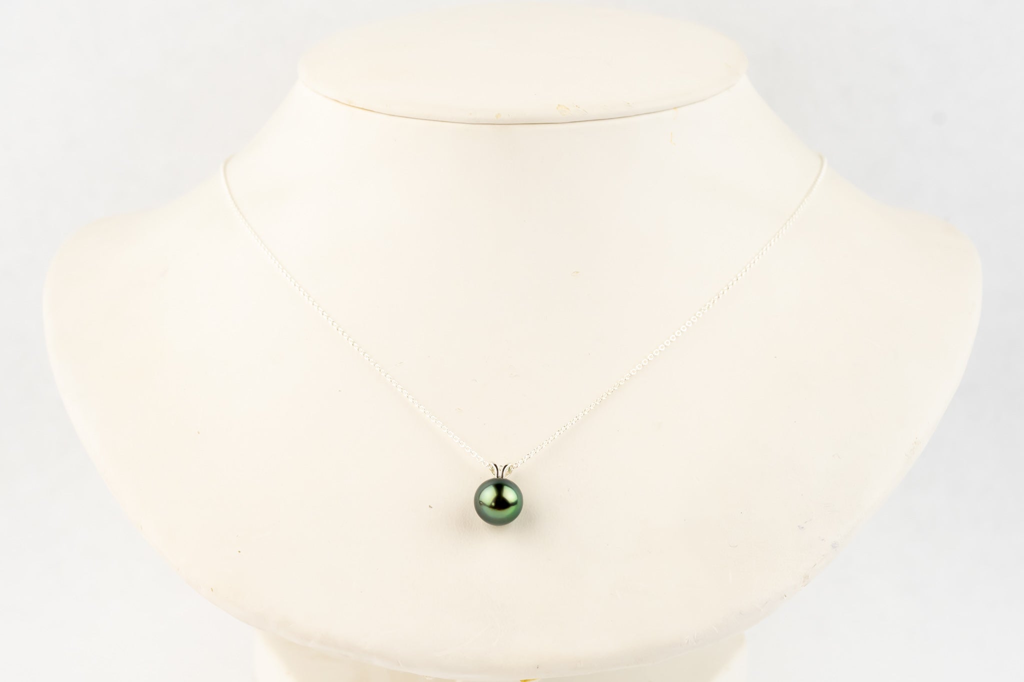 Indigo Green 9.2mm Tahitian Pearl I'a Necklace on Sterling Silver