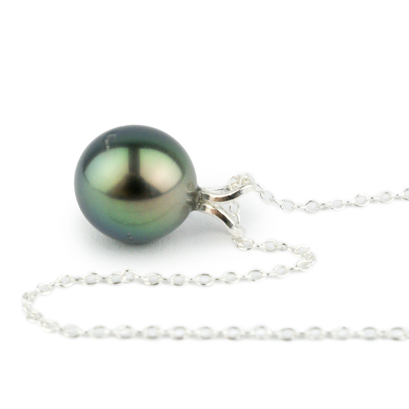 Blue-Green Peacock 9.2mm Tahitian Pearl I'a Necklace on Sterling Silver