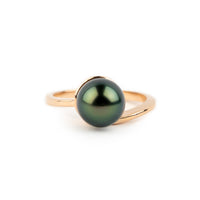 Forest Green 8.5mm Tahitian Pearl Swirl Ring on 14k Rose Gold