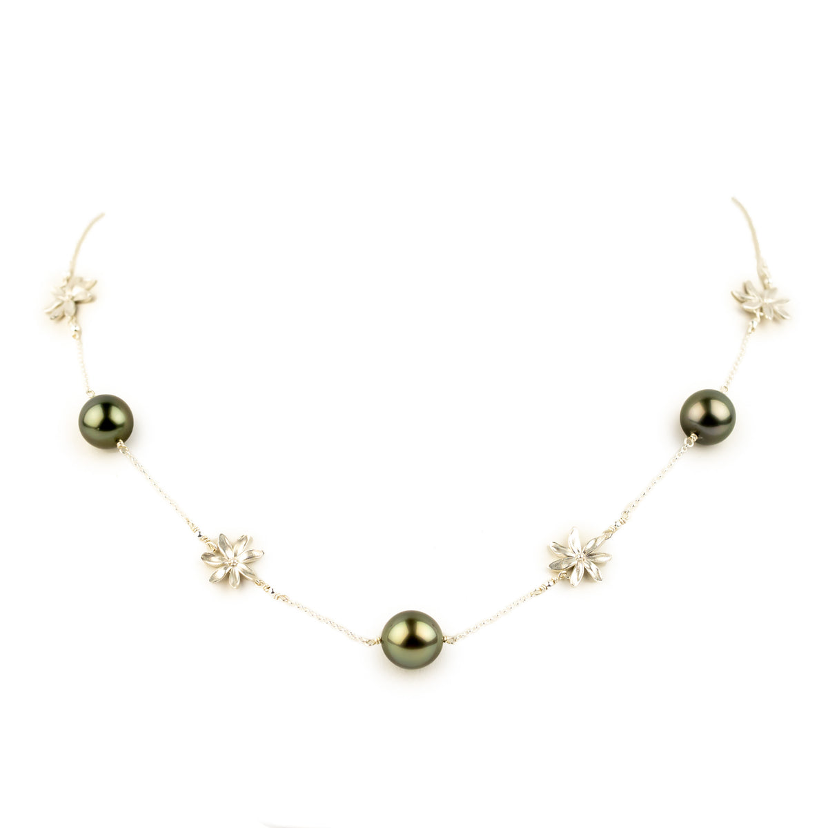 Golden Green Tiaré Tin-Cup Tahitian Pearl Necklace on Sterling Silver