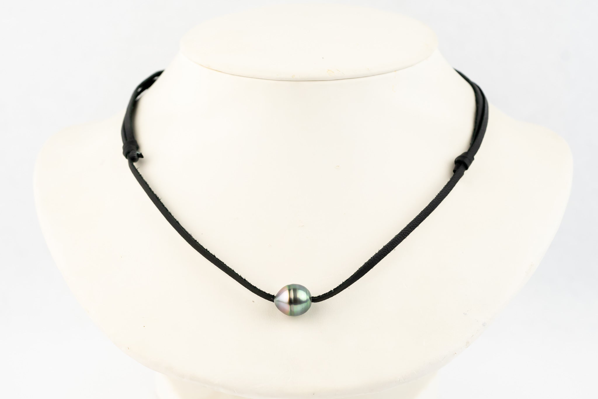Tropical Breeze 11mm Circled Super Mana Necklace