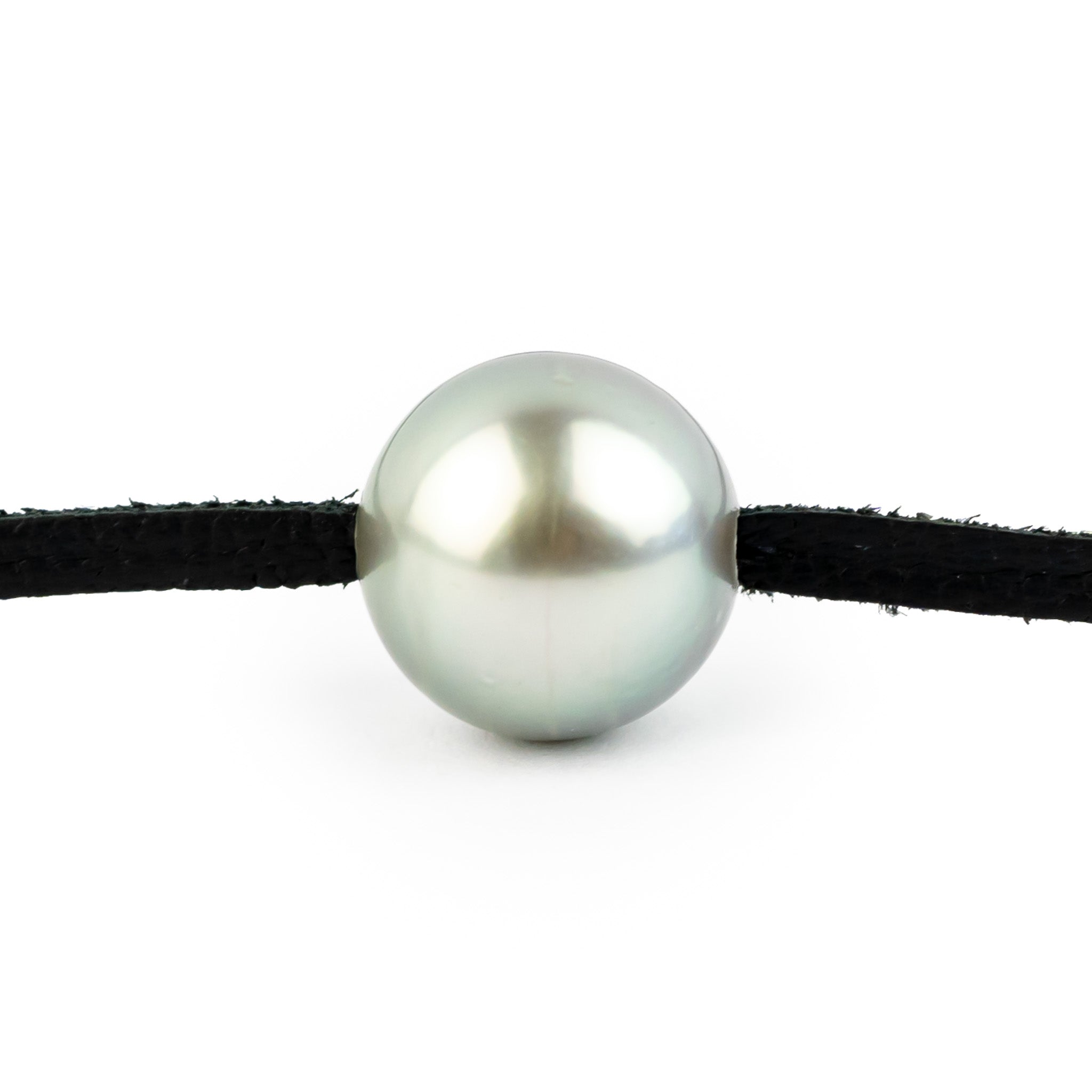Mint Whisper 11.9mm Super Mana Necklace