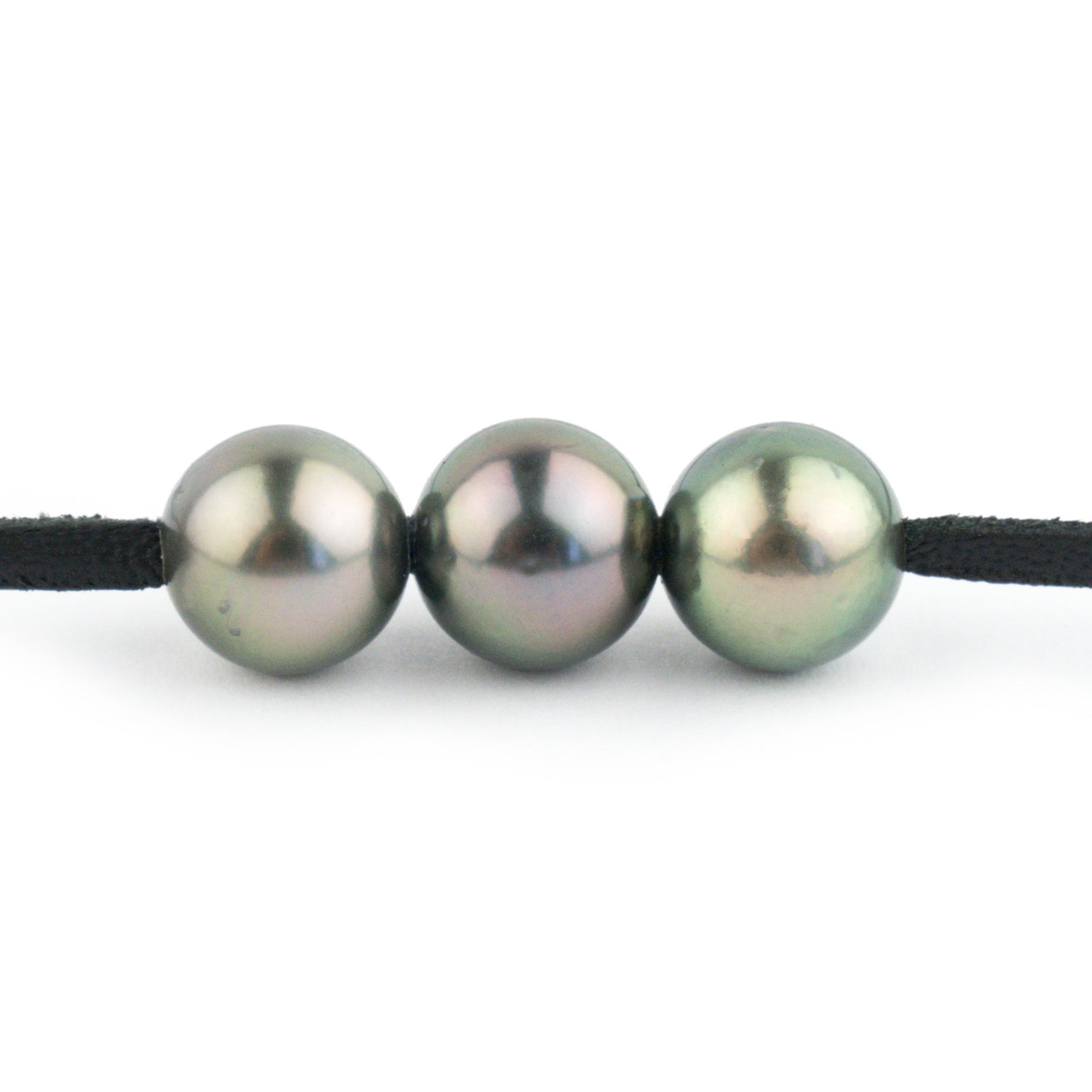 Pink Peacock 10-10.9mm Triple Eimeo Mana Necklace