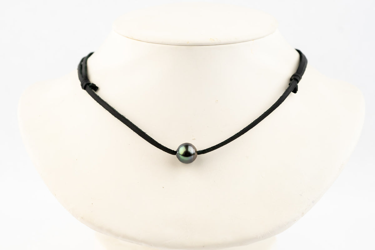 Flashy Indigo Green 11mm Circled Super Mana Necklace