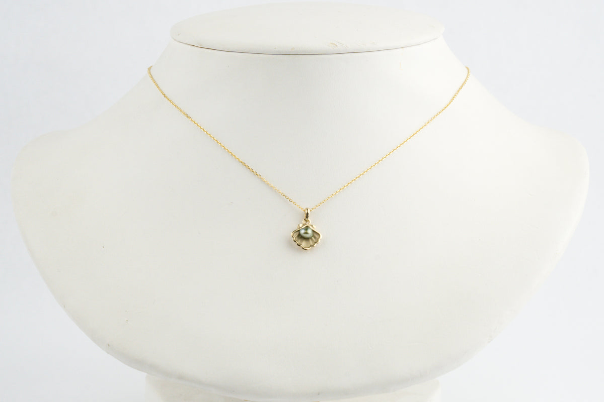 Tahitian Keshi Pearl 14K Yellow Gold Seashell Necklace