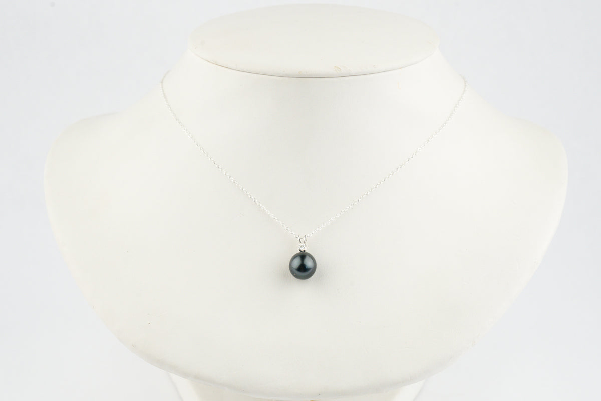 Tahitian Pearl & Diamond Deep Indigo Étoile Necklace on Sterling Silver