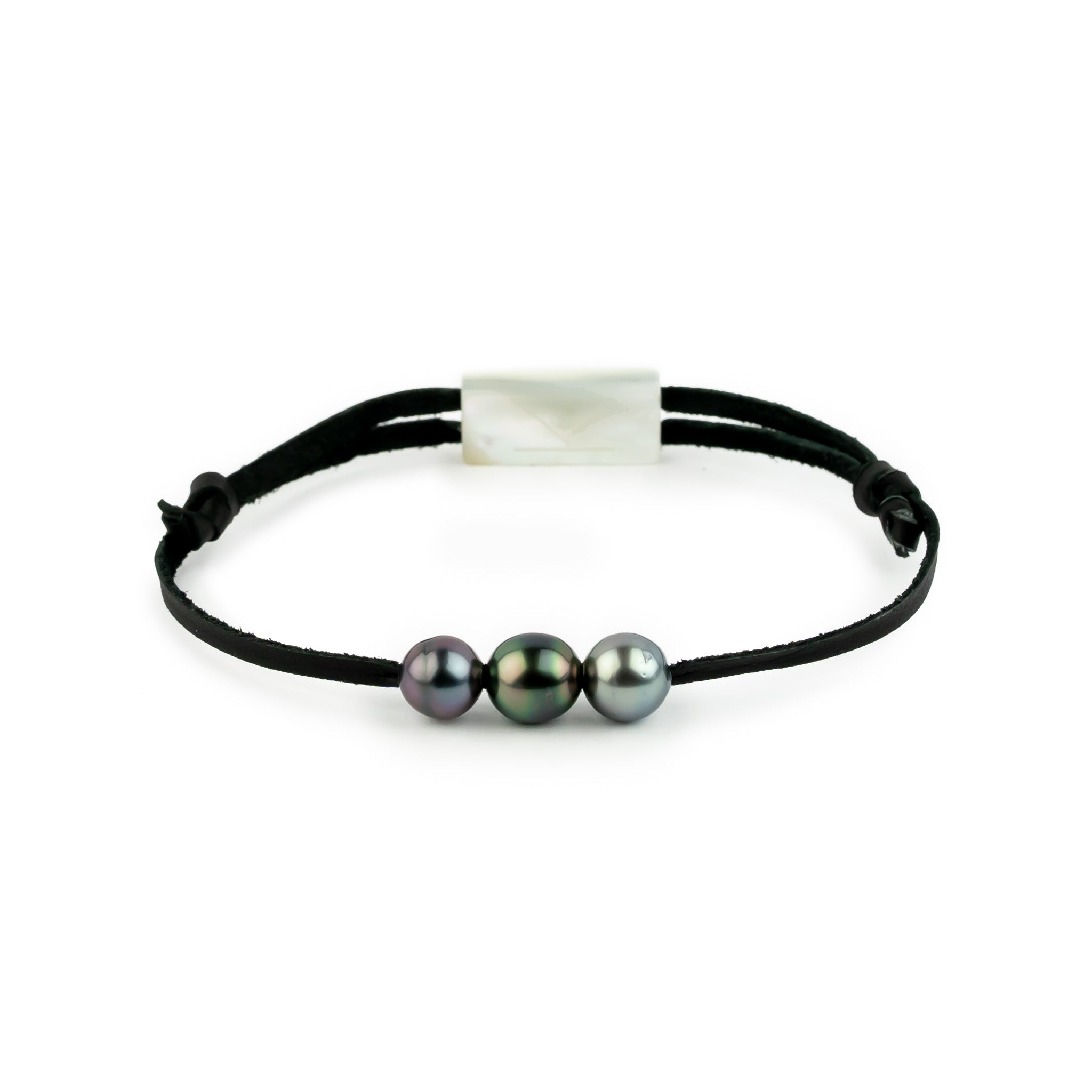 Triple Silver Plum Green 8.1-8.7mm Mana Bracelet