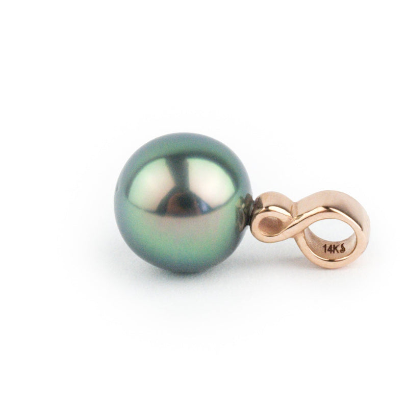 Light Peacock Green 9.4mm Tahitian Pearl Infinity Pendant on 14K Rose Gold