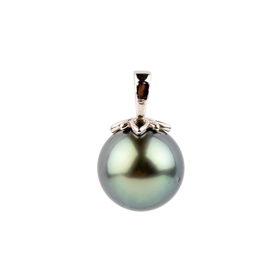 Shimmery Blue 9.2mm Tahitian Pearl Marguerite Pendant on 14K White Gold