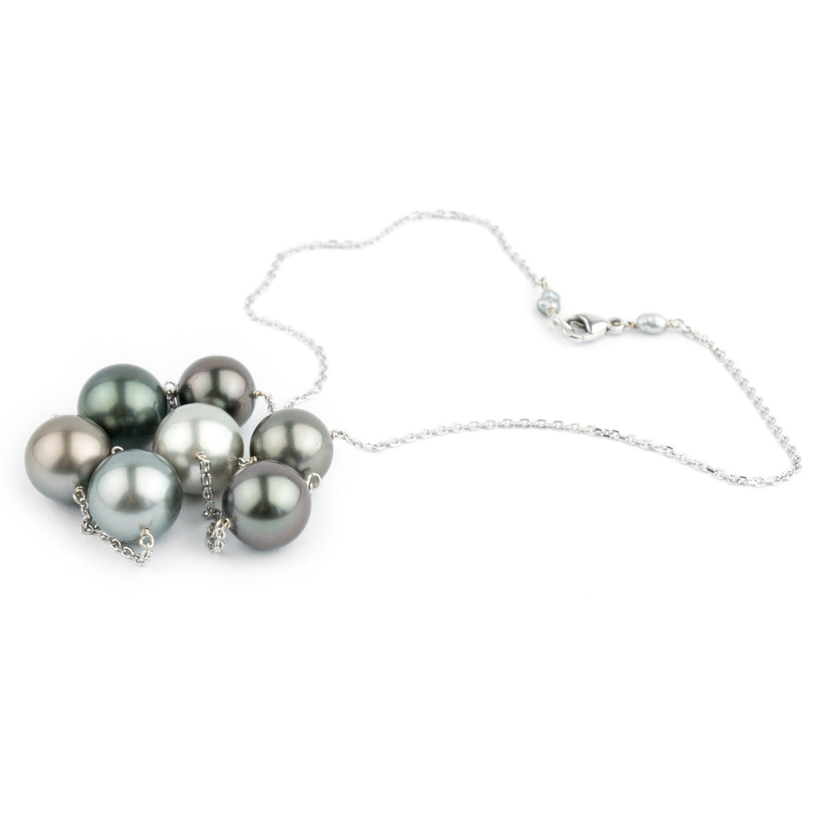 Silvery Blue Purple Tahitian Pearl Tin-Cup Necklace on 14k White Gold