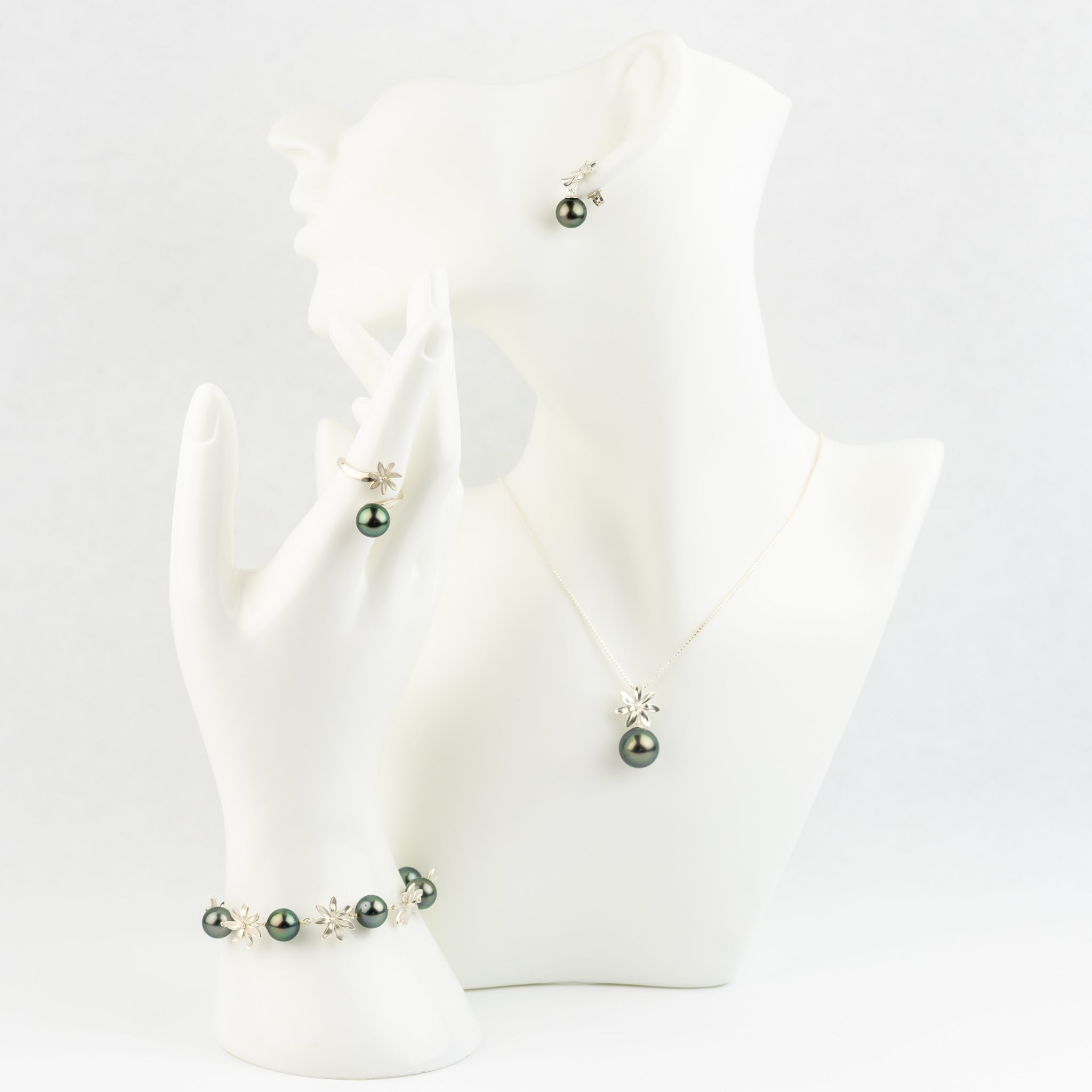 Tiaré Deep Turquoise Matched Set on Sterling Silver