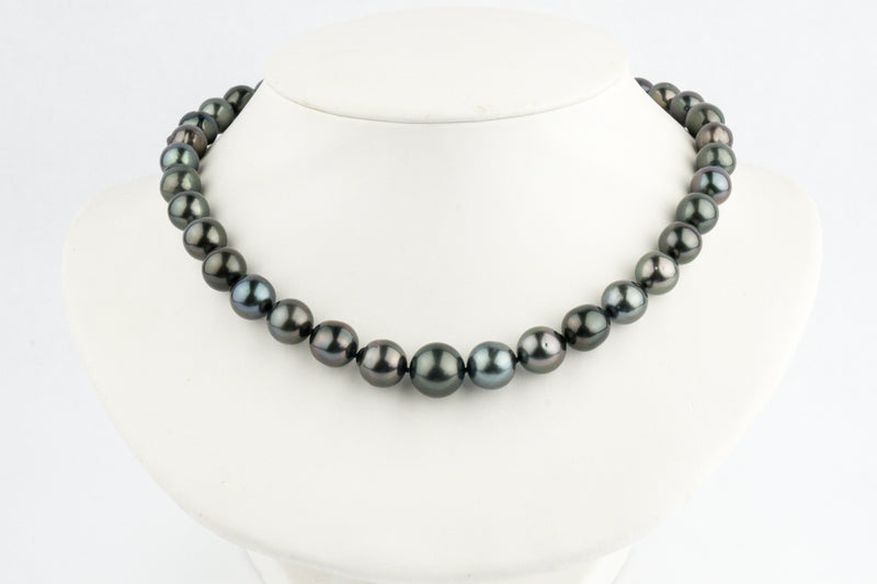 Black Sand Beach 8.2-12.8mm Tahitian Pearl Strand