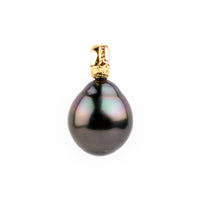Midnight Sky 11mm Tahitian Pearl Pendant on 18K Yellow Gold