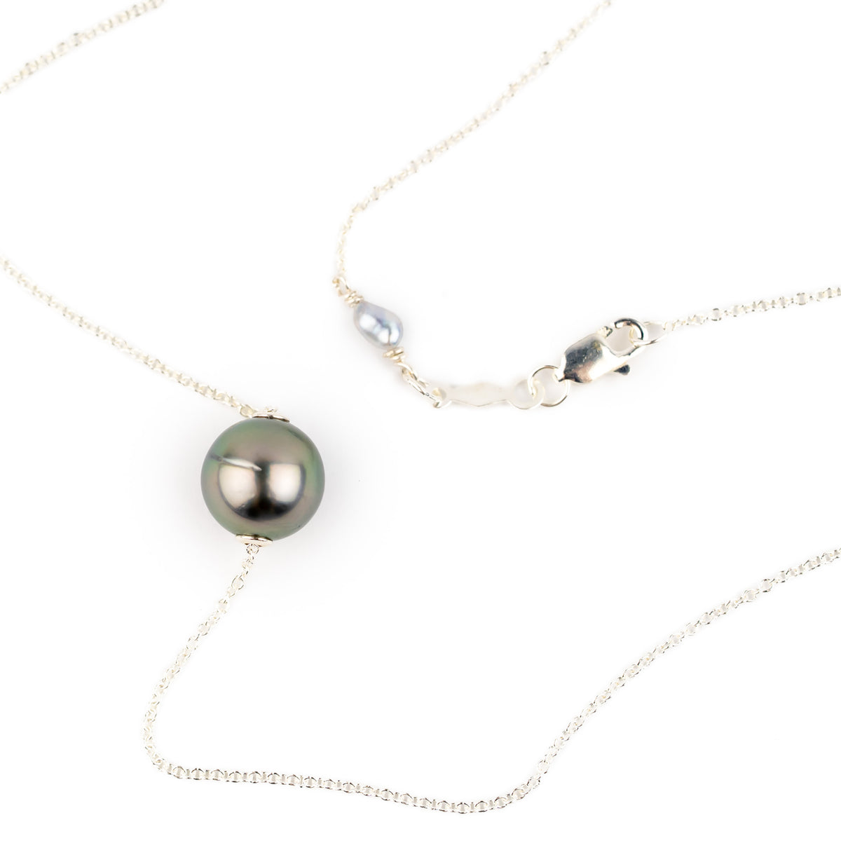 Silvery Pink Green 9.3mm Tahitian Pearl Solitaire Necklace on Sterling Silver