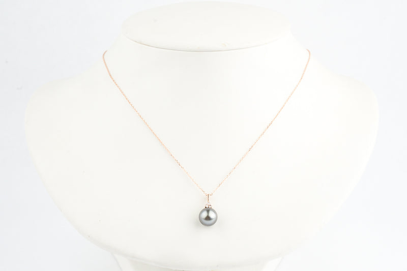 Lavender Tahitian Pearl & Diamond Toru Necklace on 14K Rose Gold