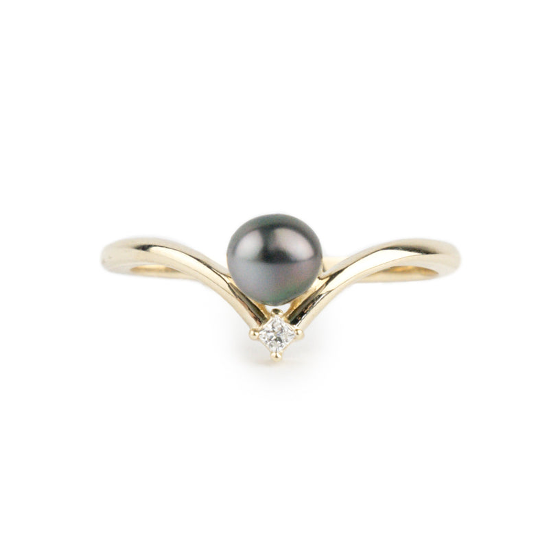 Tahitian Keshi Pearl & Diamond Sunrise Ring