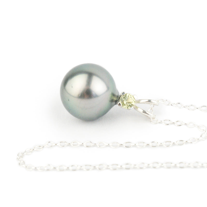 Tahitian Pearl & Peridot Aqua Pink Étoile Necklace on Sterling Silver