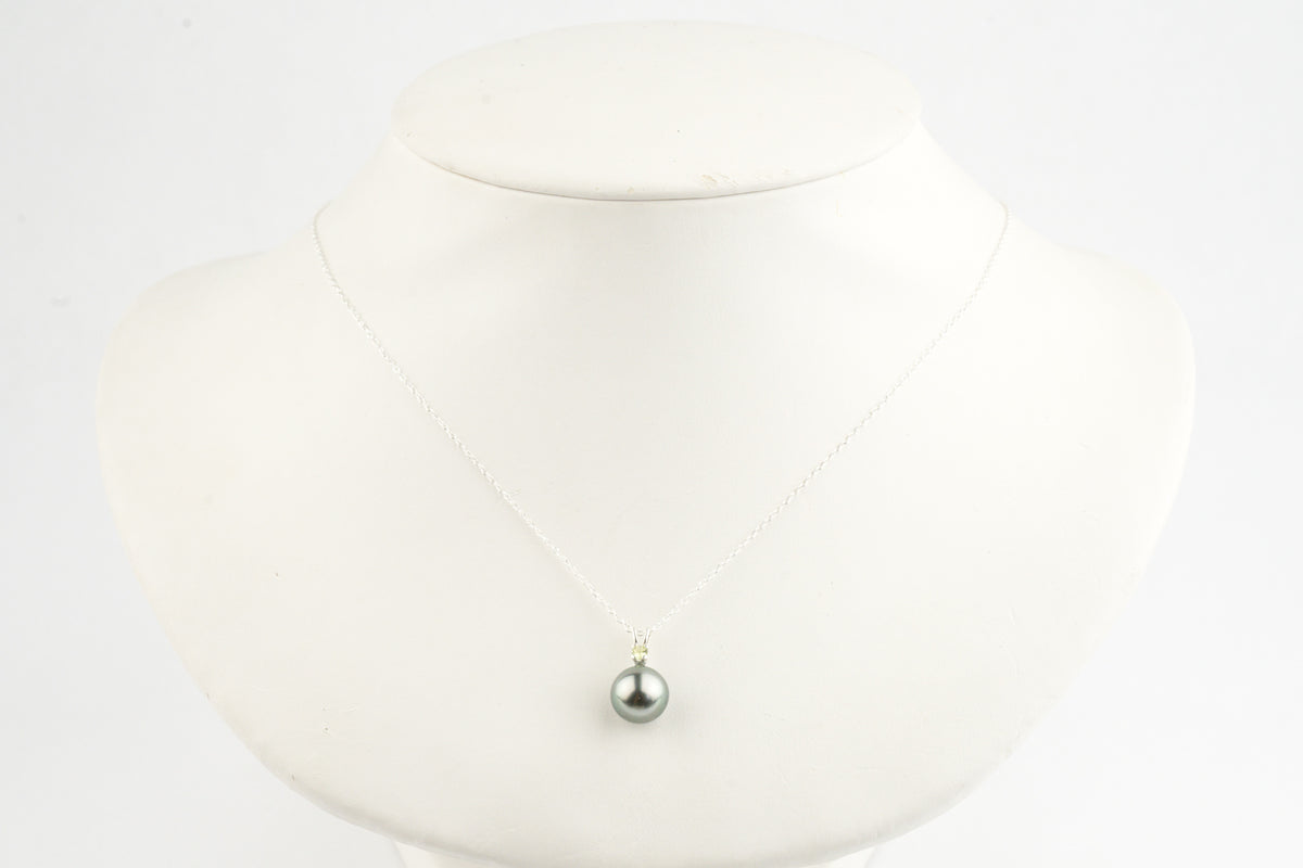 Tahitian Pearl & Peridot Aqua Pink Étoile Necklace on Sterling Silver