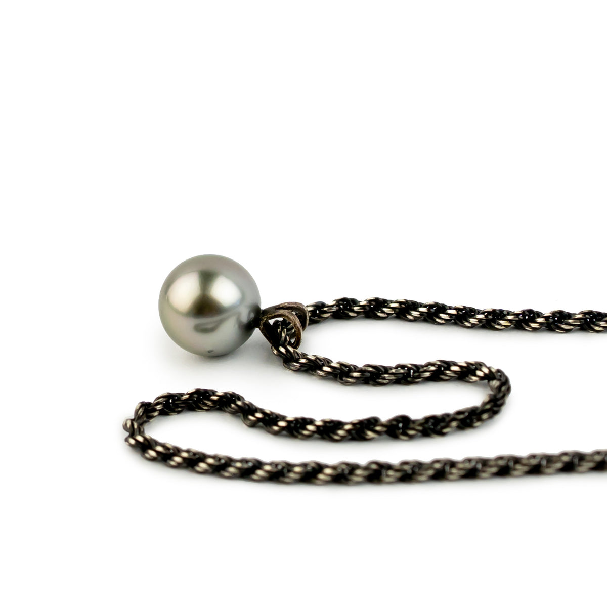 Opalescent 9mm Tahitian Pearl Necklace on Sterling Silver