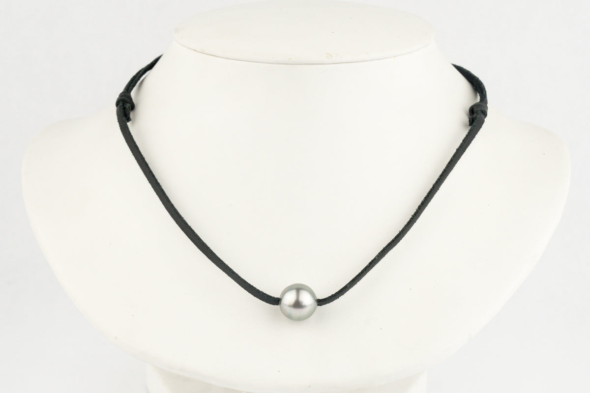 Light Opalescent 12.2mm Super Mana Necklace