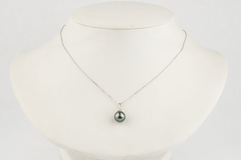 Blue Green Tahitian Pearl & Diamond Toru Necklace on 14K White Gold