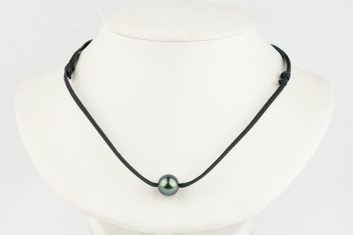 Indigo Glow 12.3mm Super Mana Necklace