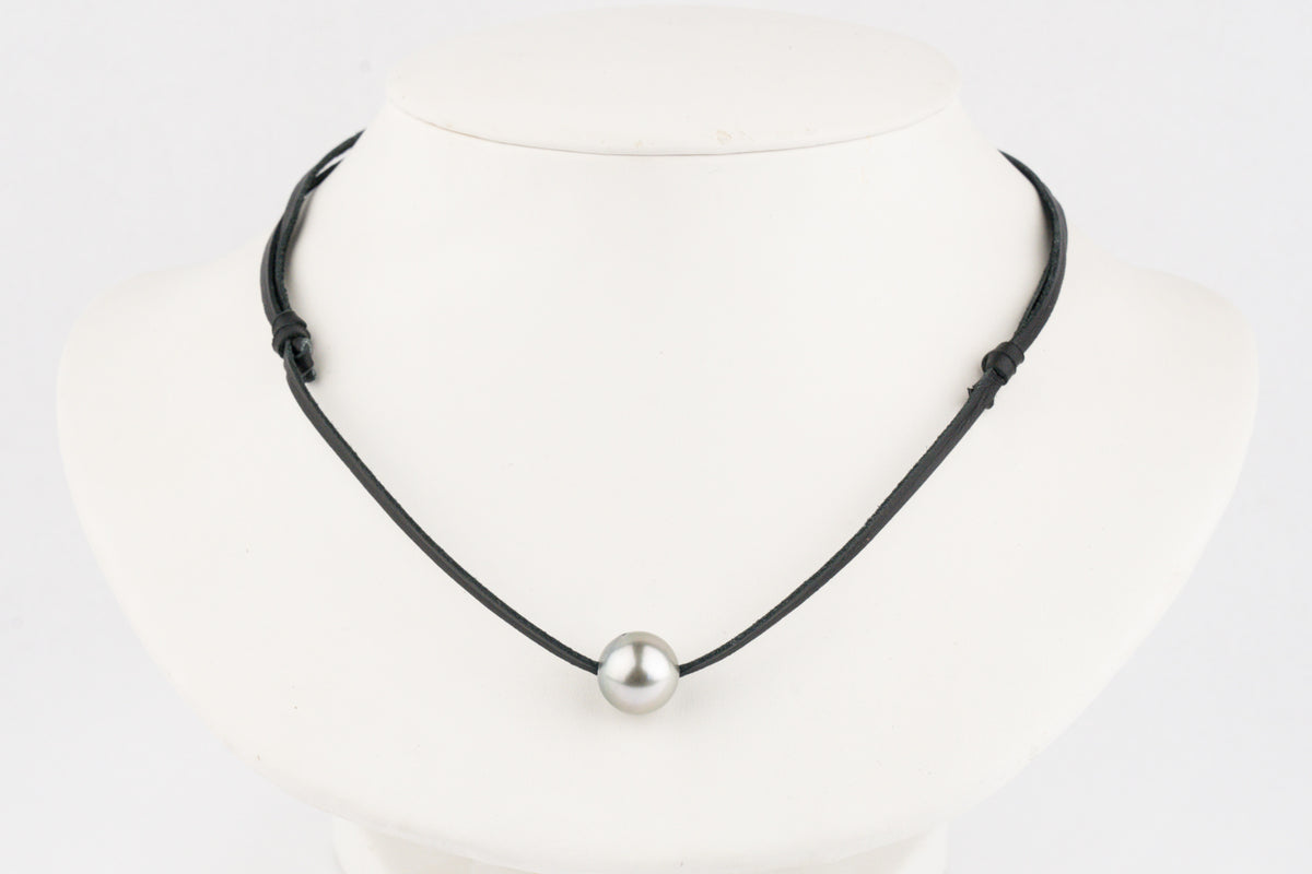 Shimmery Light Pink 12.3mm Super Mana Necklace