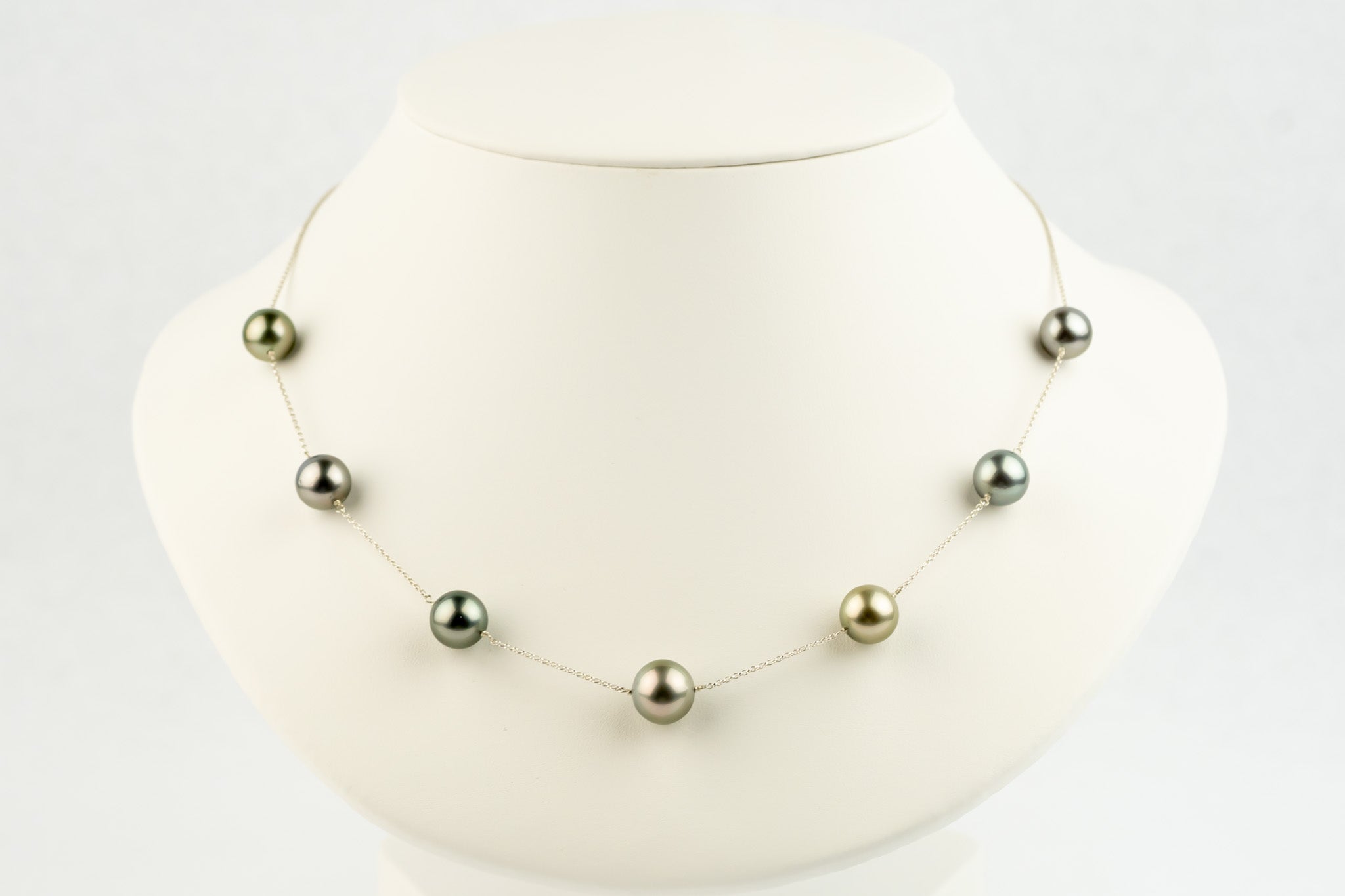 Silvery Lavender Green Tin-Cup Tahitian Pearl Necklace on Sterling Silver