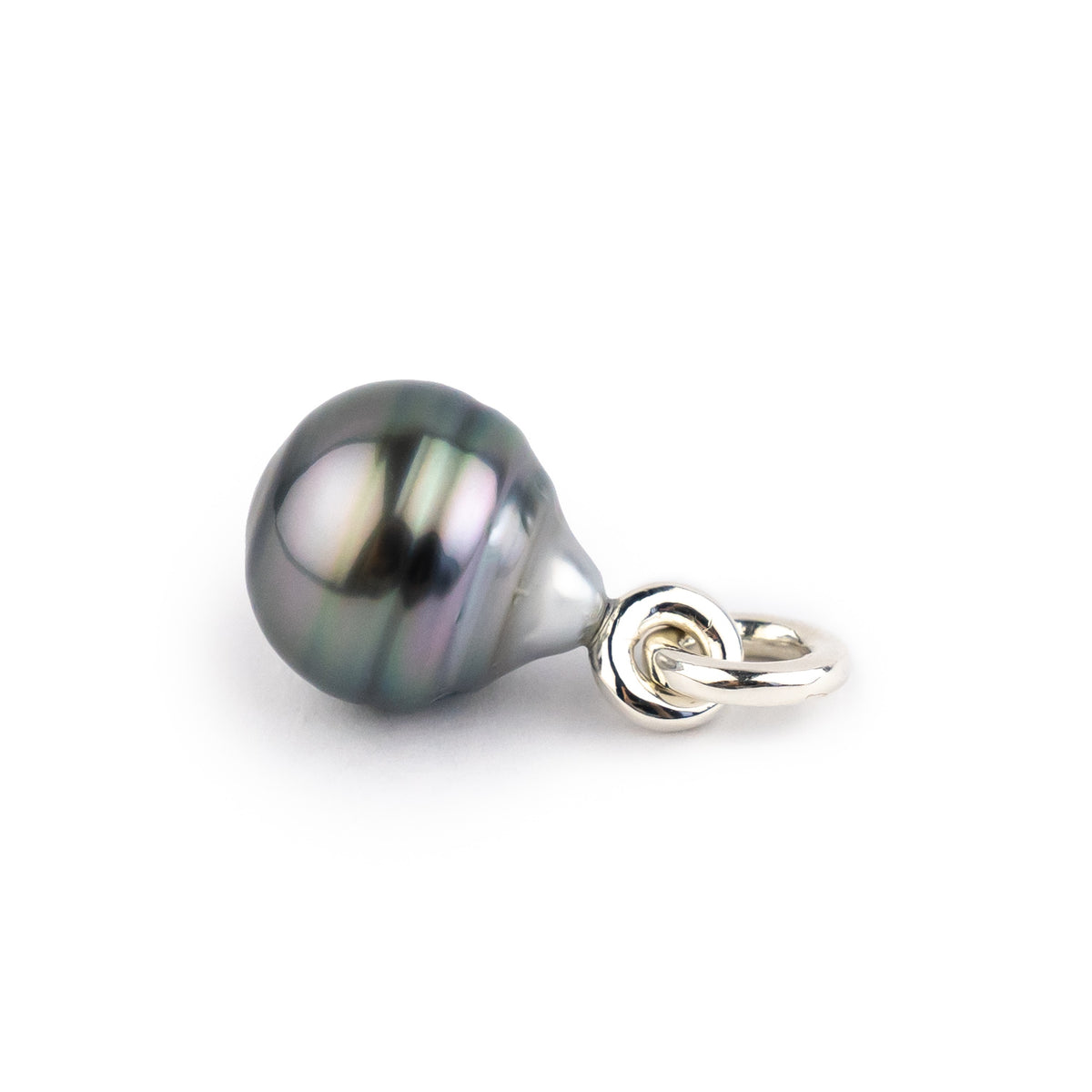 Lavender Green Circled 12.2 Tahitian Pearl Rava Pendant on Sterling Silver