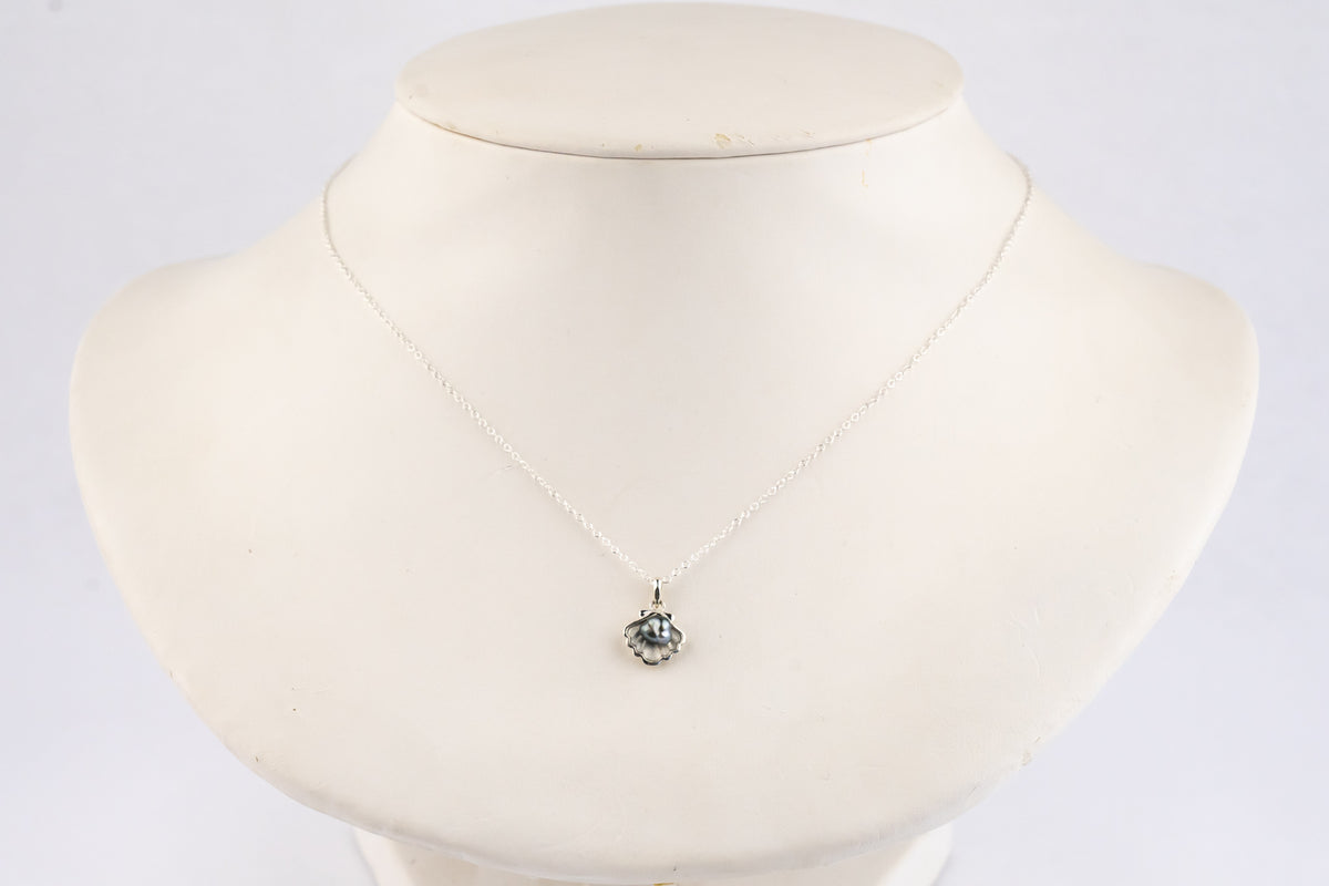 Tahitian Keshi Pearl Sterling Silver Seashell Necklace