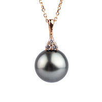 Silvery Lavender Tahitian Pearl & Diamond Toru Necklace on 14K Rose Gold
