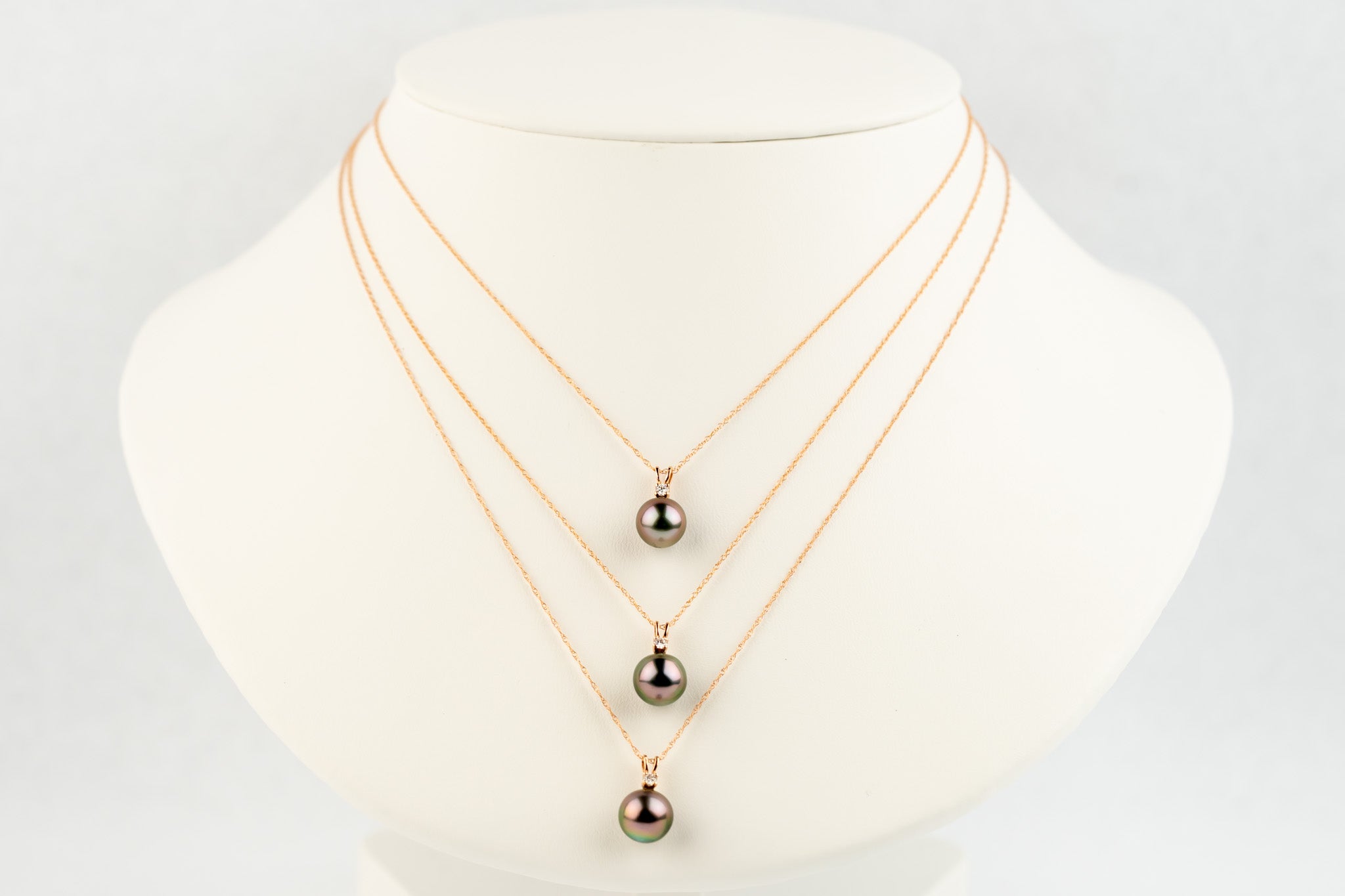 Tahitian Pearl & Diamond Fuchsia Green Étoile Necklace on 10K Rose Gold