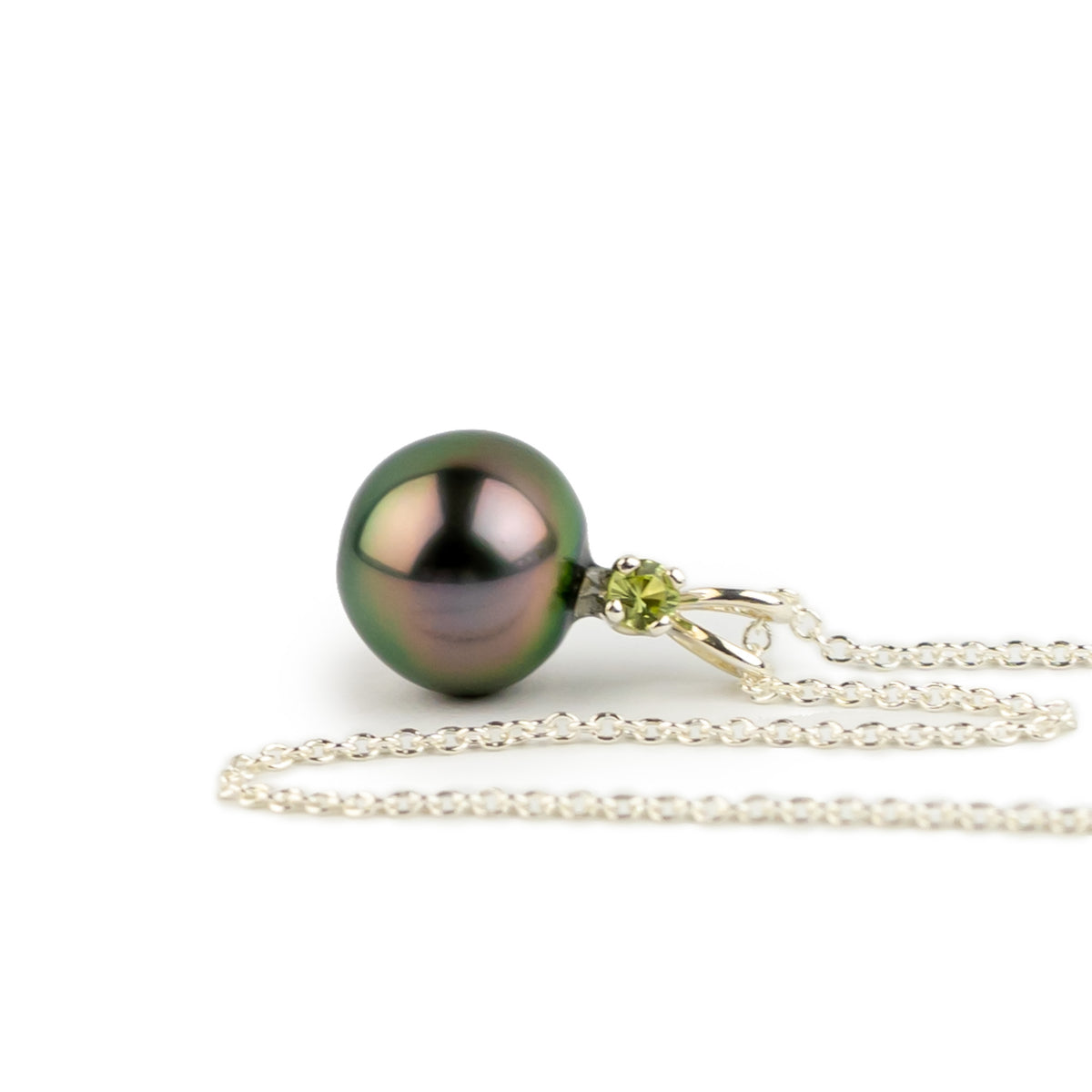 Pearl & Peridot Flashy Pink Green Étoile Necklace on Sterling Silver