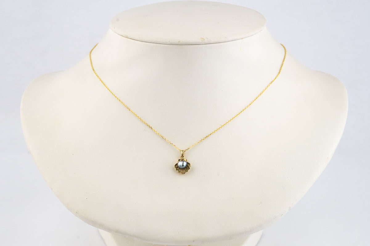 Tahitian Keshi Pearl 14K Yellow Gold Seashell Necklace