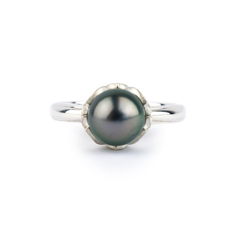 Aubergine Green Rosebud Tahitian Pearl Ring