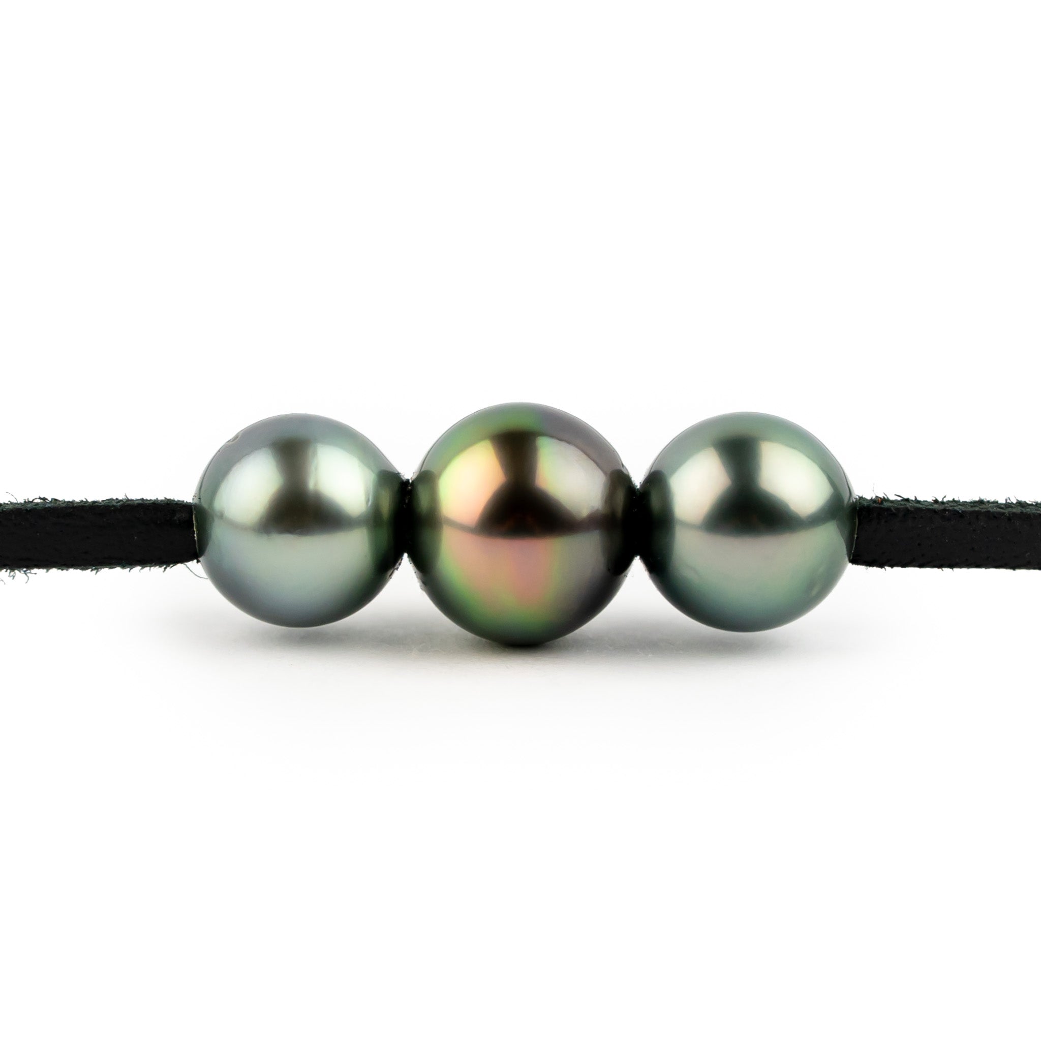 Rain & Fire 9.2-10.9mm Triple Eimeo Mana Necklace