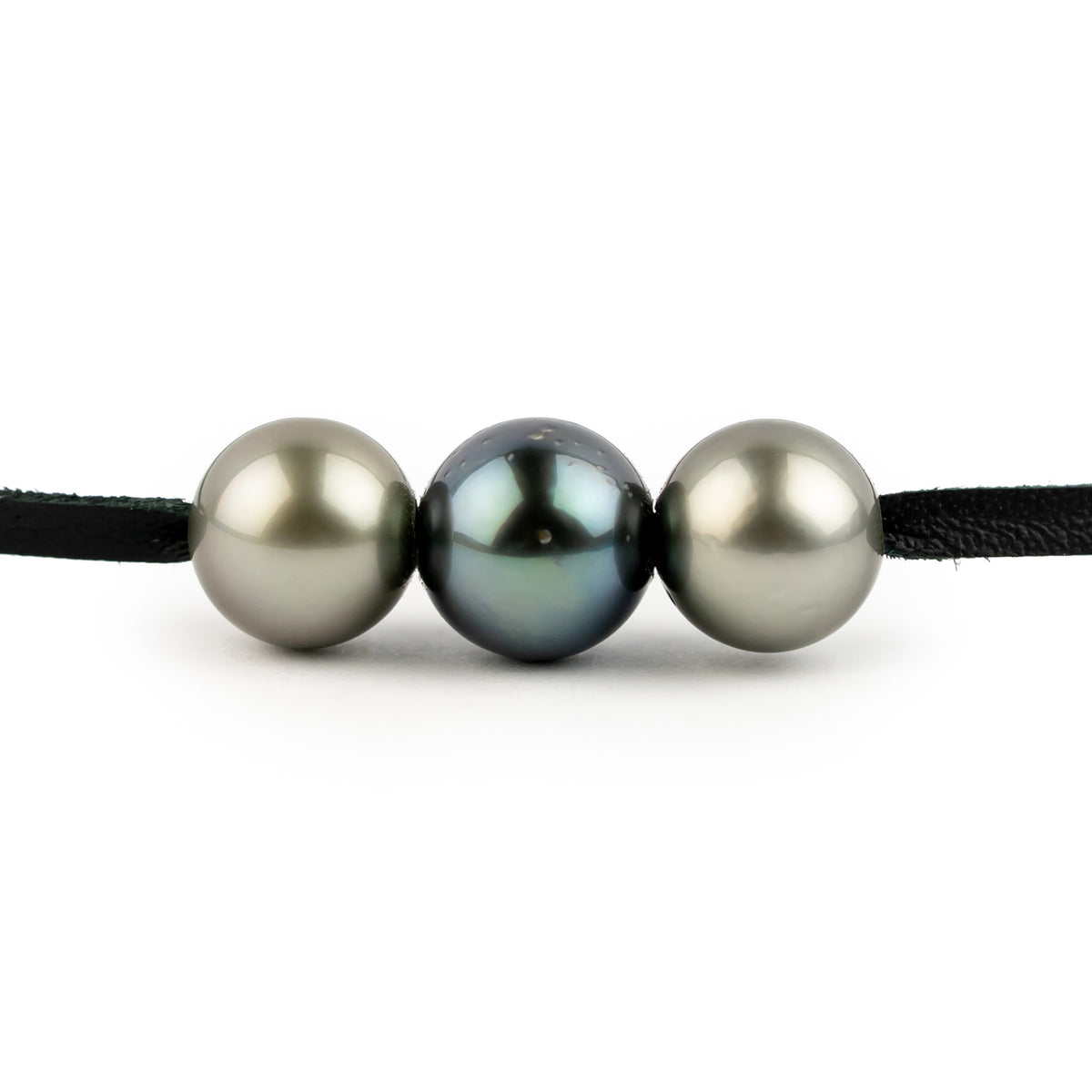Moonstone 9-10.8mm Triple Eimeo Mana Necklace