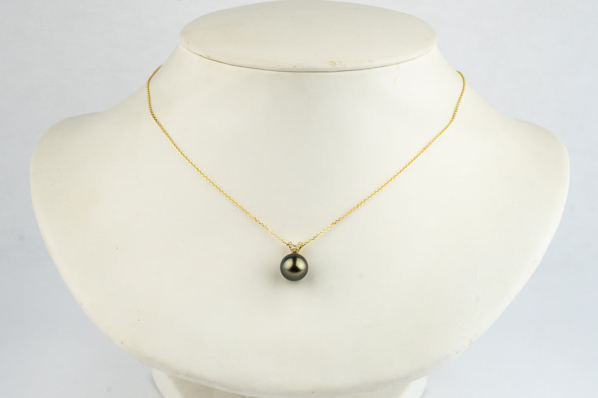 Iridescent Green Tahitian Pearl & Diamond Hoa Necklace on 14K Yellow Gold