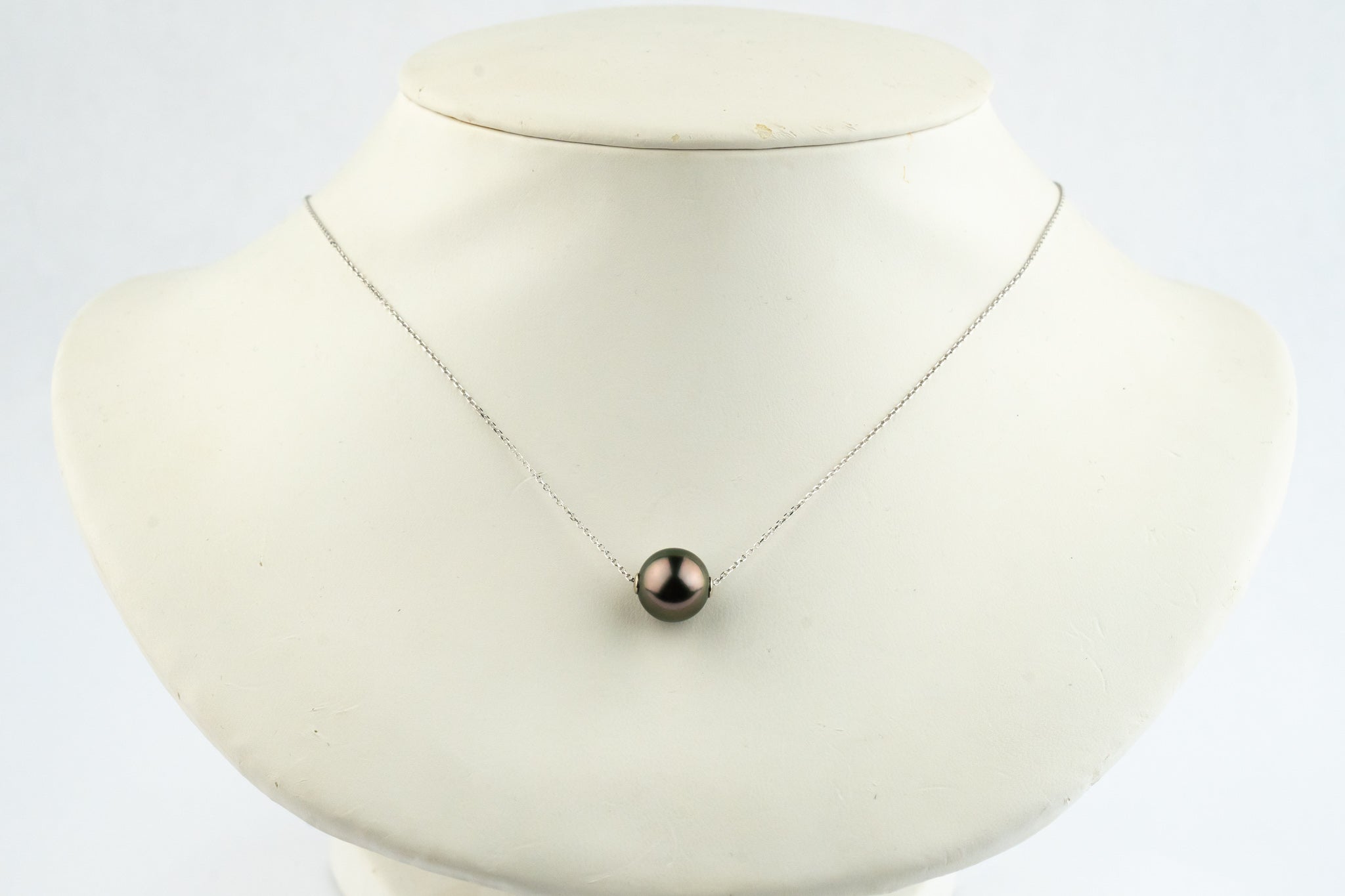 Aubergine Green 10.2mm Tahitian Pearl Solitaire Necklace on 14K White Gold