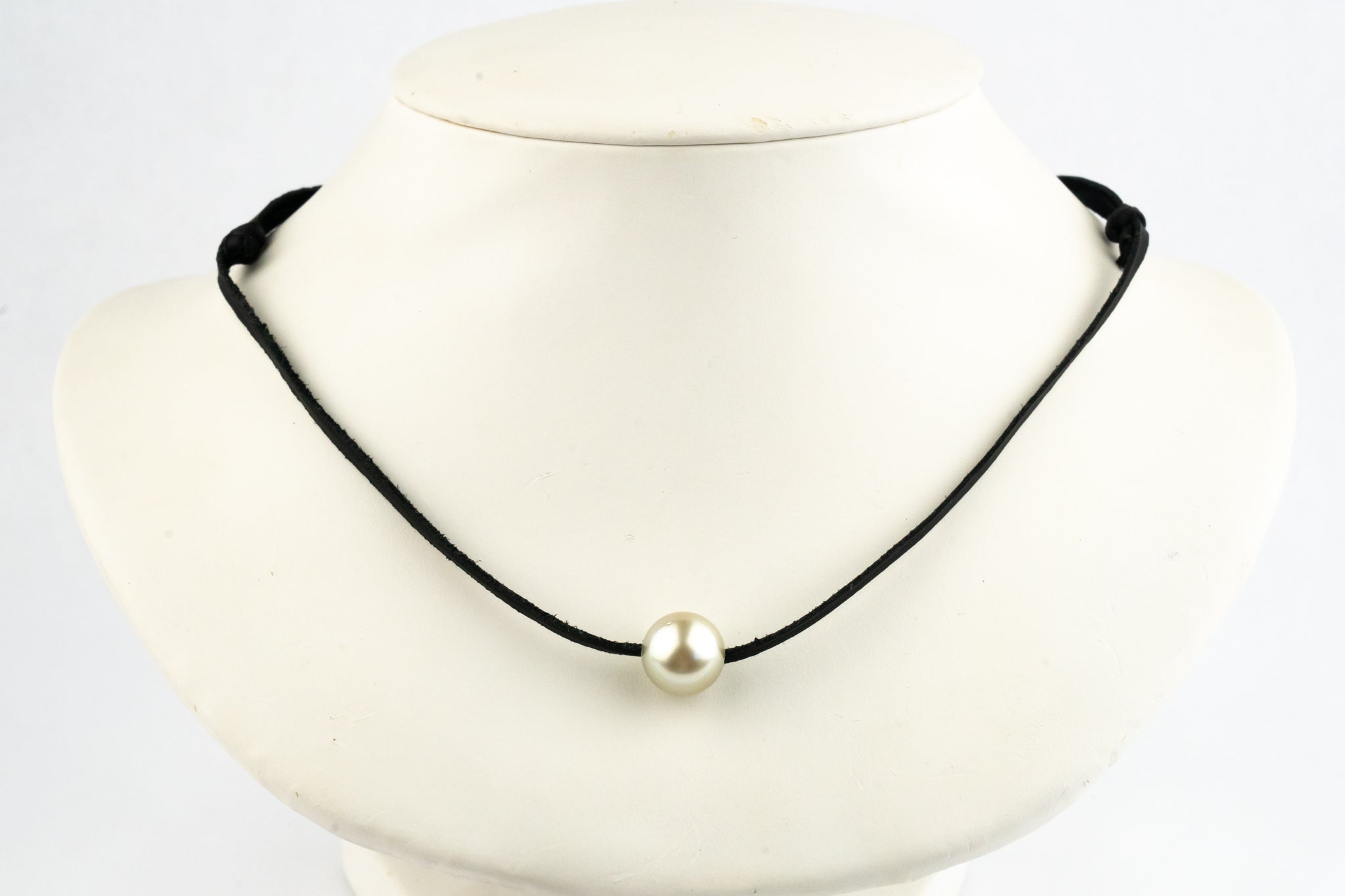 Golden 11.8mm Super Mana Necklace