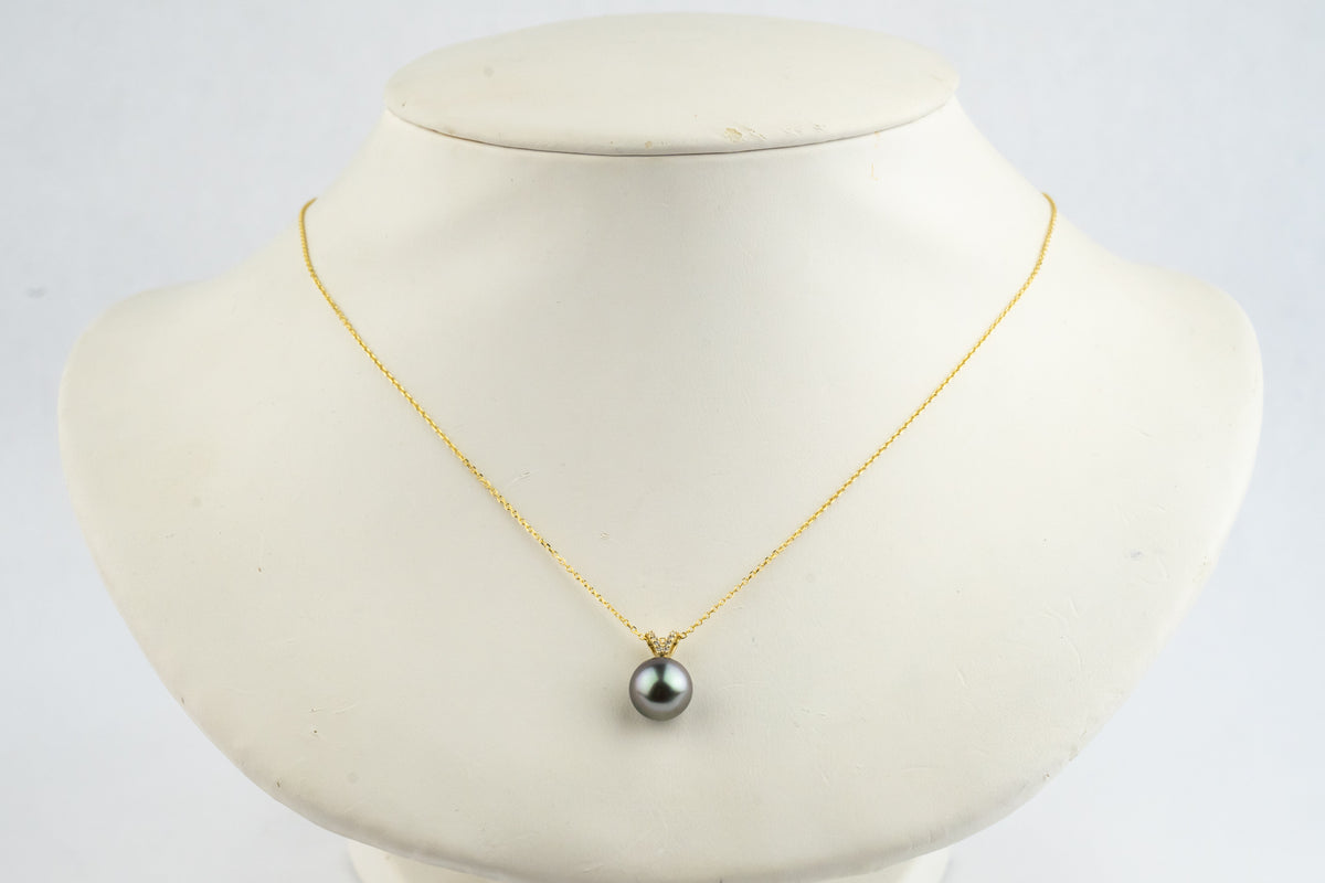 Lavender Blue Tahitian Pearl & Diamond Hoa Necklace on 14K Yellow Gold