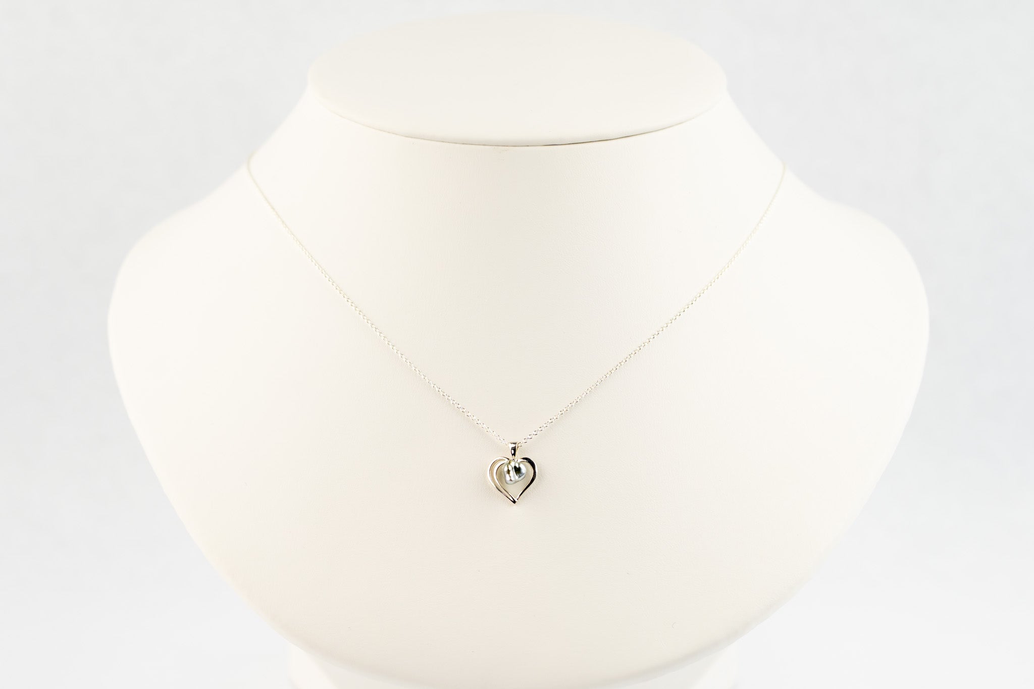 Silver Heart Tahitian Keshi Pendant – Kamoka Pearl