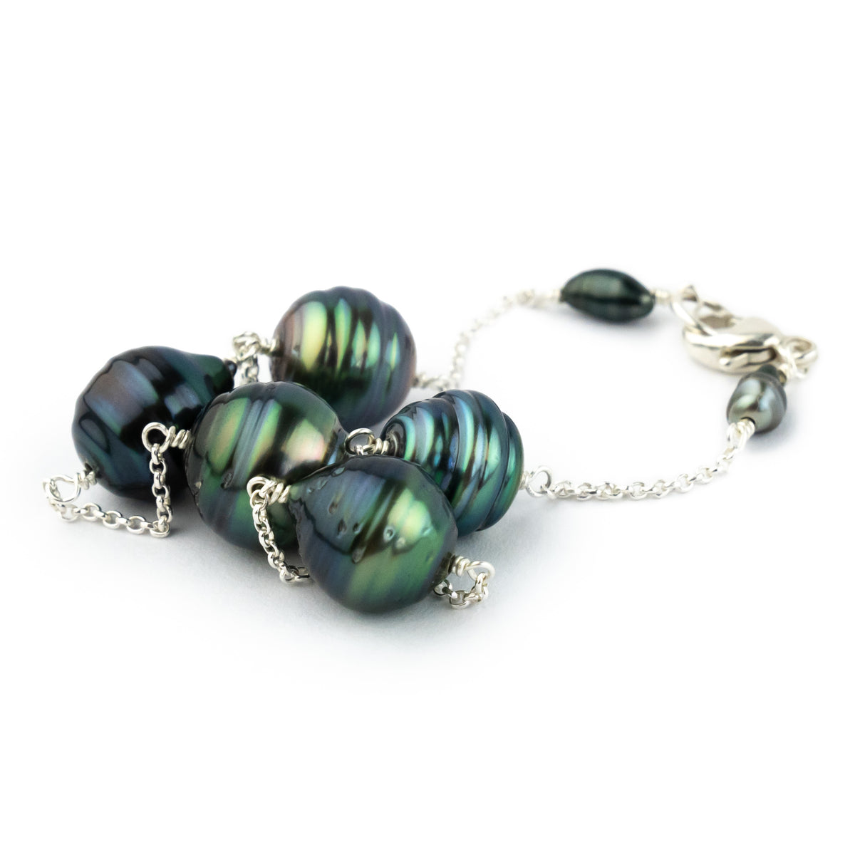 Flashy Indigo Green Circled Tahitian Pearl Tin Cup Bracelet on Sterling Silver