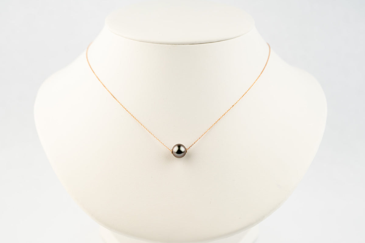 Dusky Lavender 9.7mm Tahitian Pearl Solitaire Necklace on 14K Rose Gold