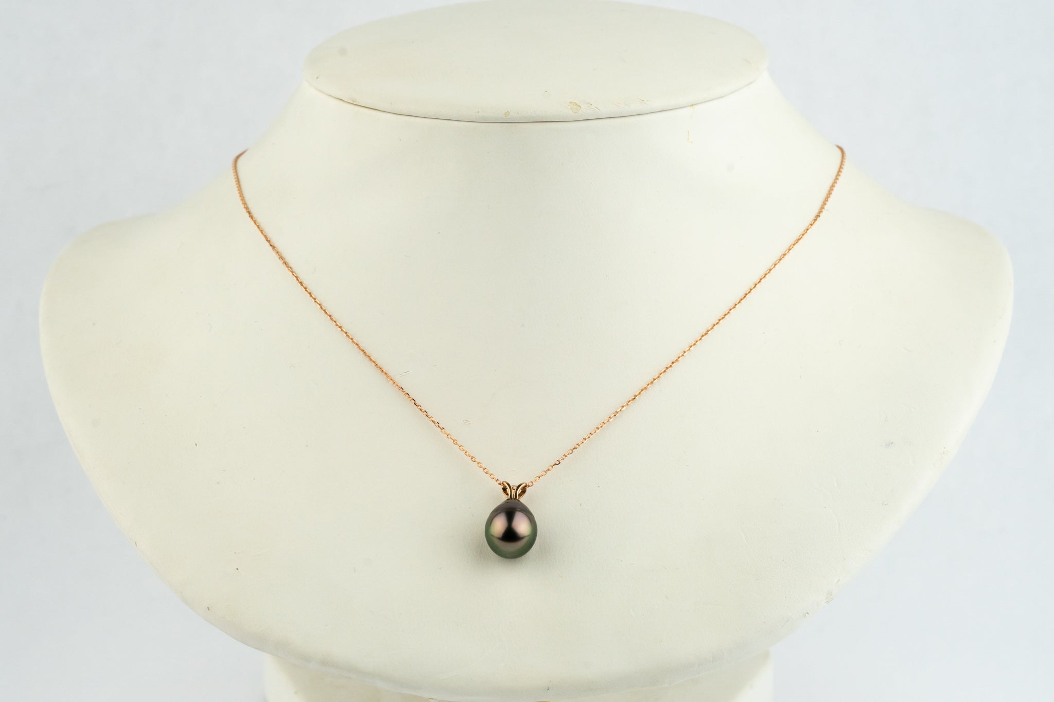 Dark Rainbow 9mm Tahitian Pearl I'a Necklace on 14K Rose Gold